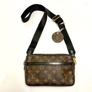 🎭 SOLD 🎭  LOUIS VUITTON Customized / Altered Compiegne 23 Crossbody